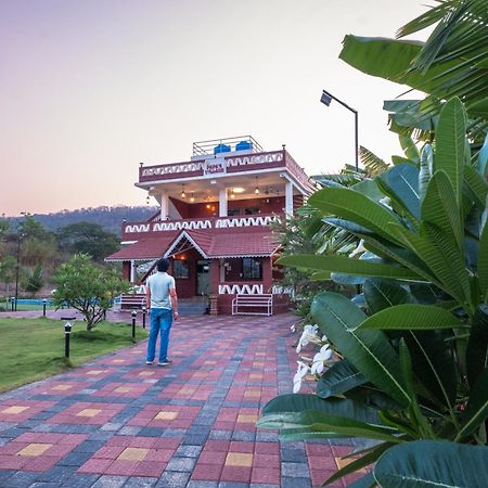 Vibe Meadows Villa With Private Swimming Pool Near Kashid Beach Esterno foto